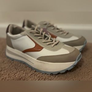 Women's Venus Platform Lace-Up Sneakers - Wild Fable